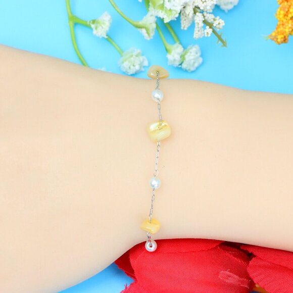 Chic & Stylish Bracelet – A Thoughtful Gift for Women and Girls, DYC1398 - Picture 2 of 8